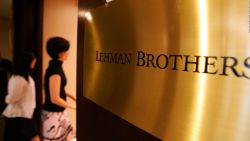 CNNE 569140 - #cifradeldia- diez anos de la caida de lehman brothers