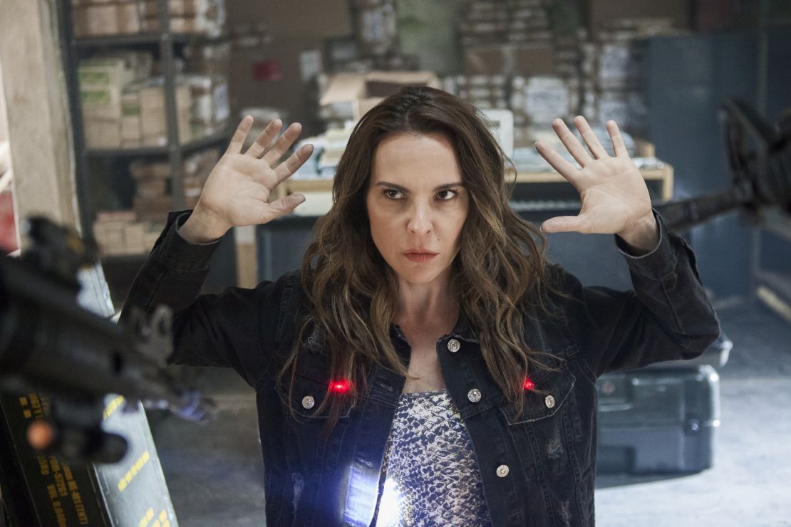 Kate del Castillo como Emilia Urquiza en "Ingobernable" de Netflix.