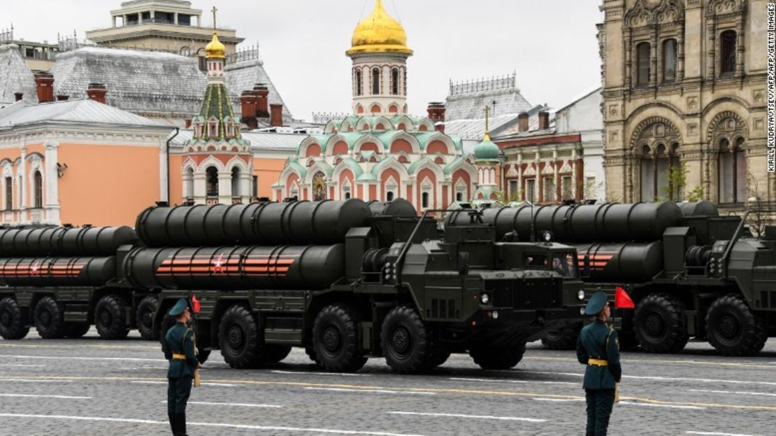 CNNE 570970 - 170511175803-russia-nuclear-weapons-victory-day-exlarge-169