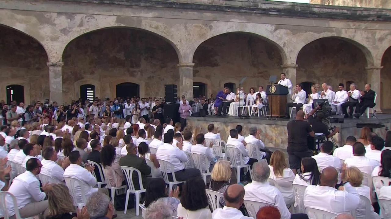 CNNE 571124 - puerto rico conmemora el primer aniversario del huracan maria