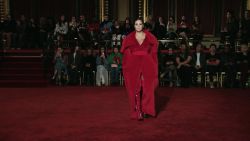 CNNE 571578 - #pasarela- christian siriano, coleccion otono-invierno 2018