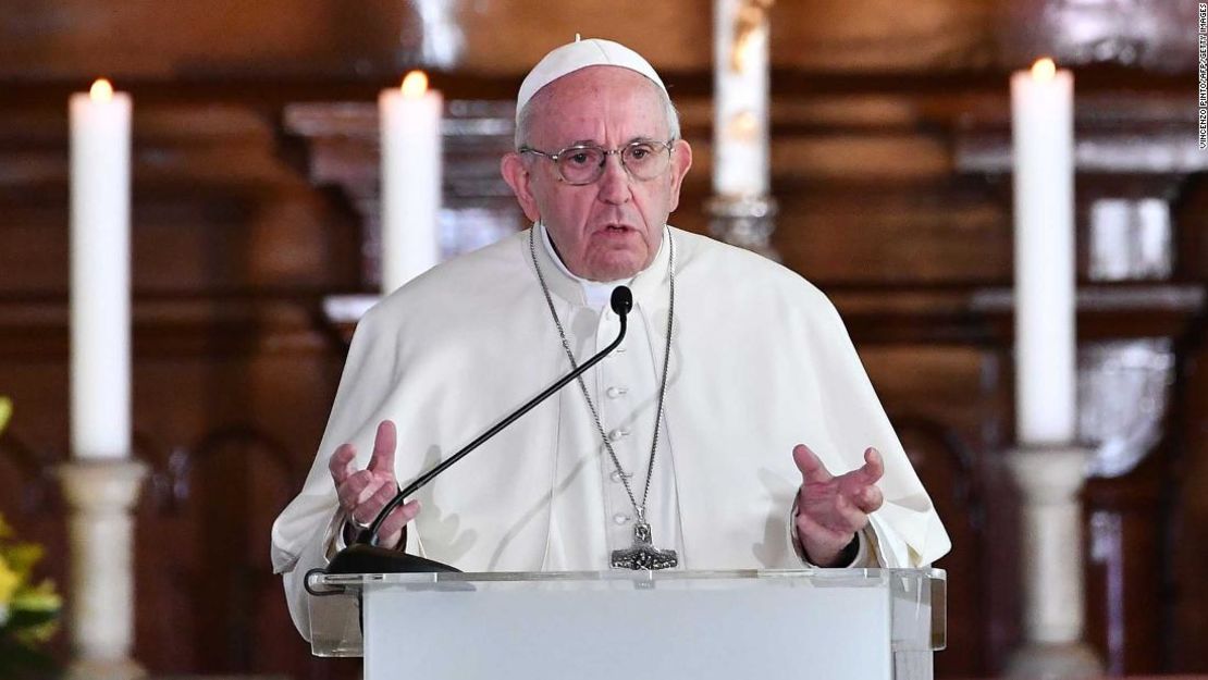 El papa Francisco durante un discurso en Estonia.