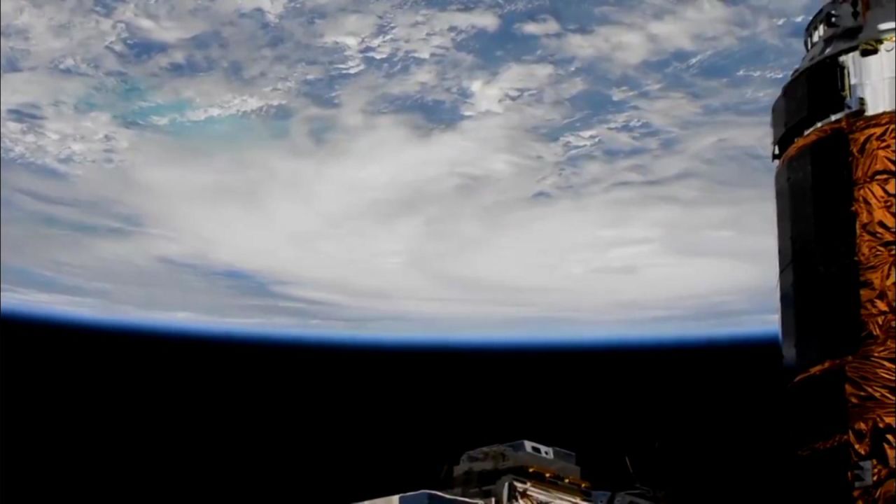 CNNE 576196 - asi se ve el huracan michael desde el espacio