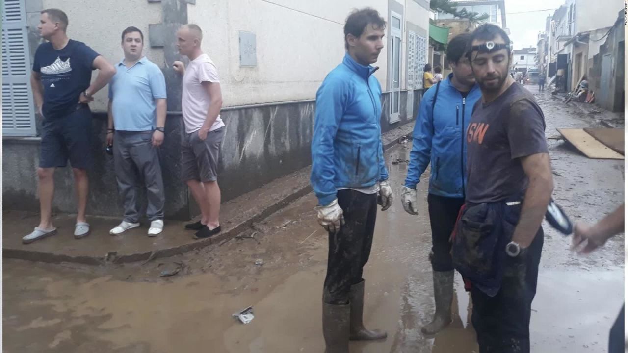 CNNE 576730 - rafa nadal brinda ayuda tras las inundaciones en mallorca