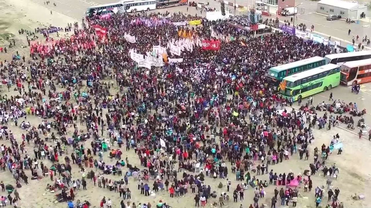 CNNE 578091 - argentina- realizan encuentro nacional de mujeres en trelew