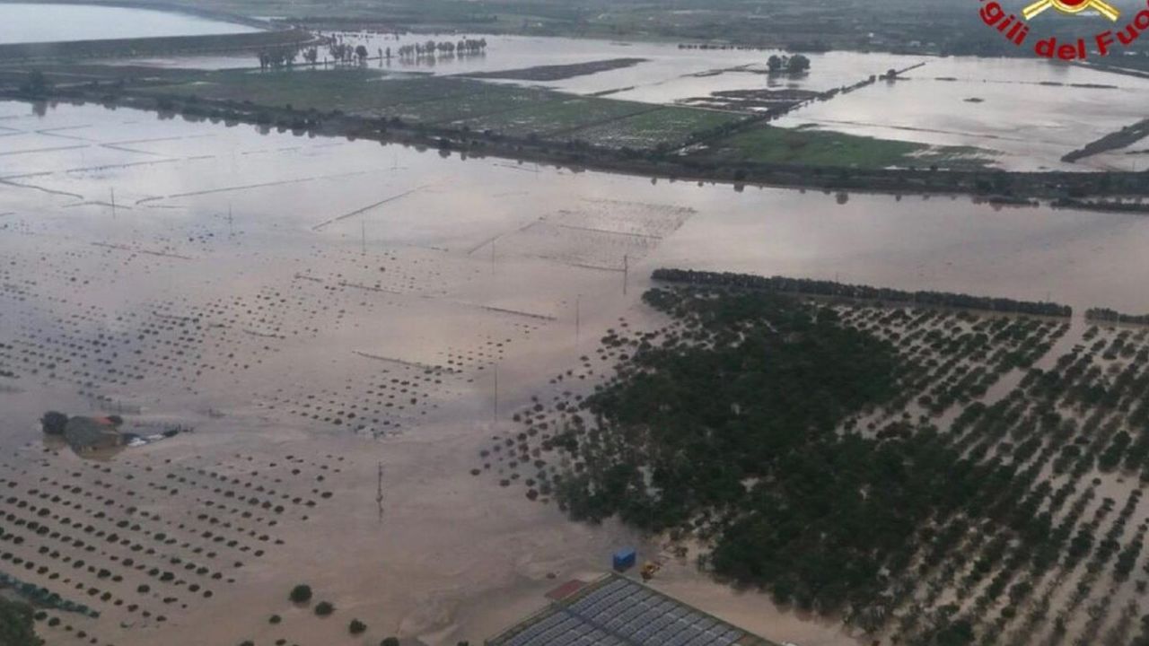 CNNE 579368 - italia- grandes inundaciones en catania y siracusa