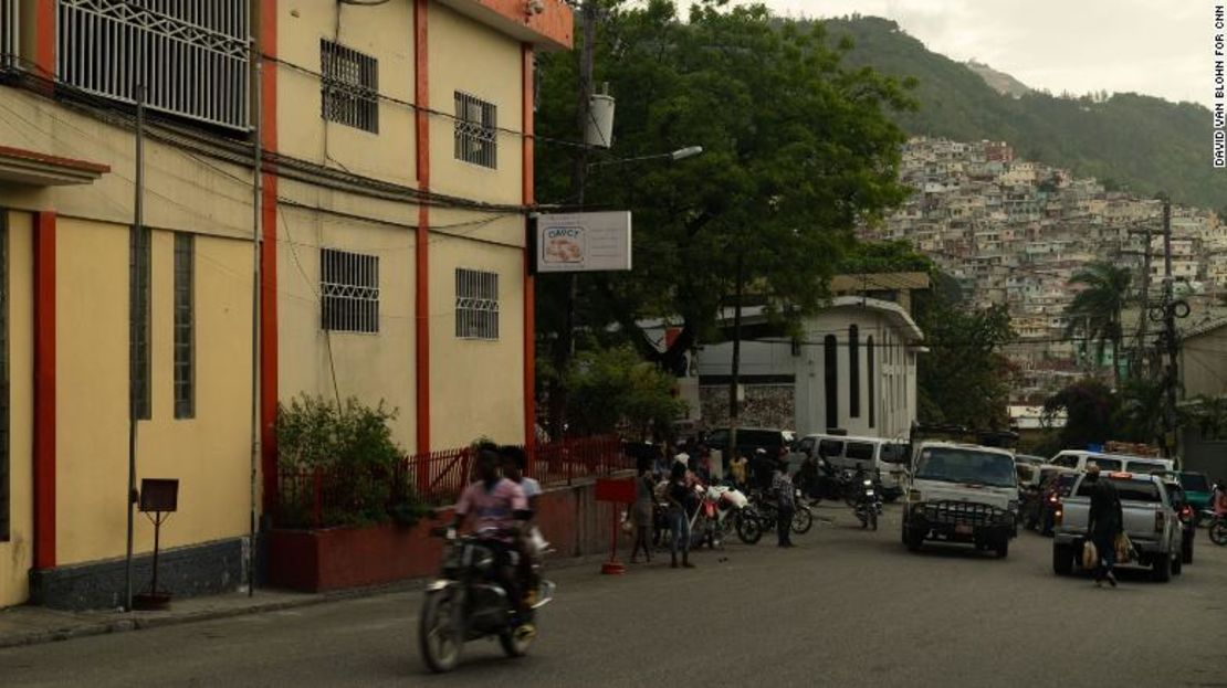 La calle Port-au-Prince donde los investigadores examinaron los cuerpos aparentemente pertenecientes a los colombianos Mauricio Javier Romero y Duberney Capador.