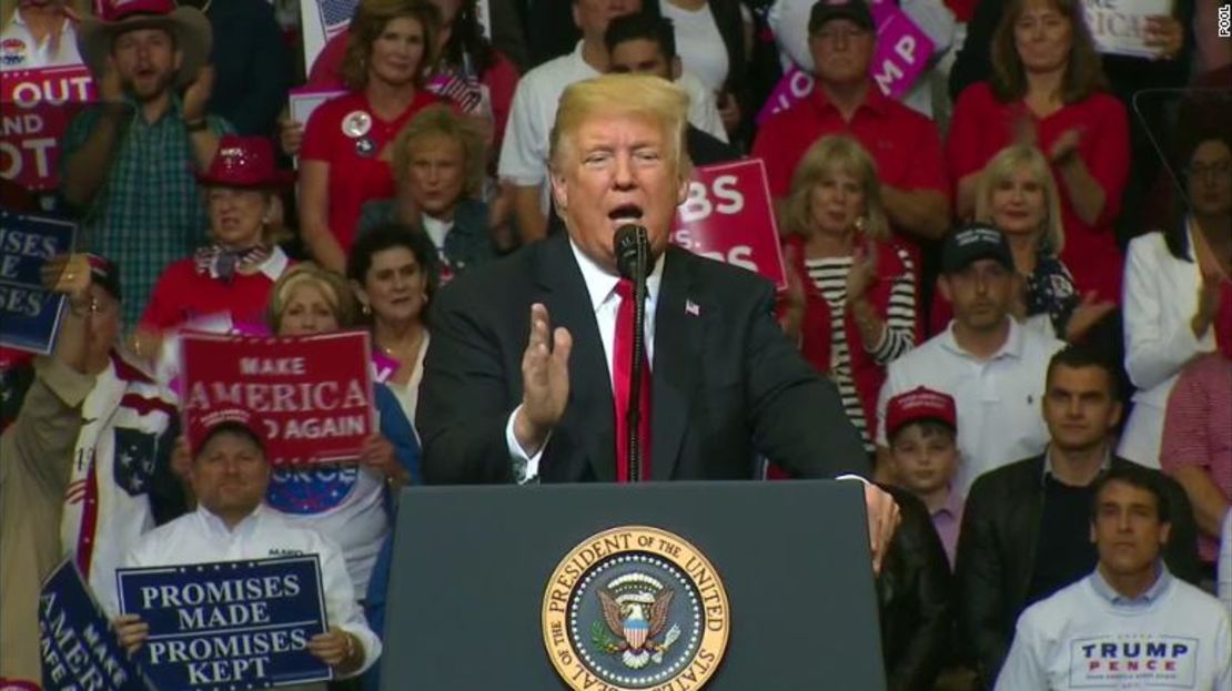 Donald Trump durante un evento de campaña en Houston, Texas.