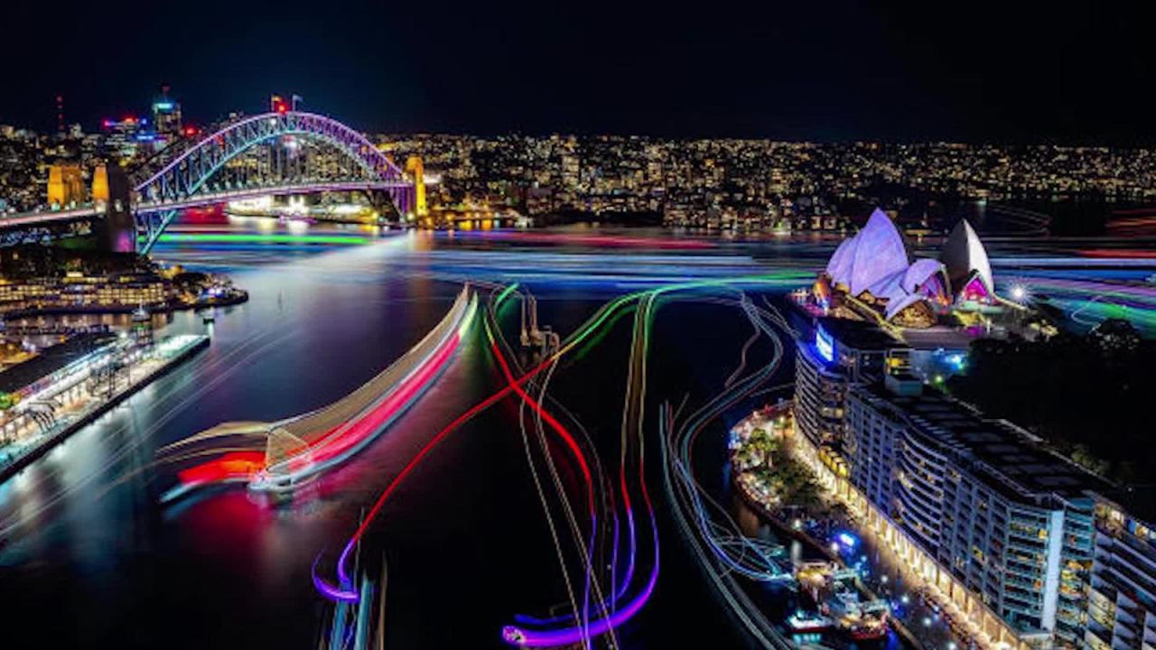 CNNE 580791 - australia- festival de luces atrae a miles a sydney