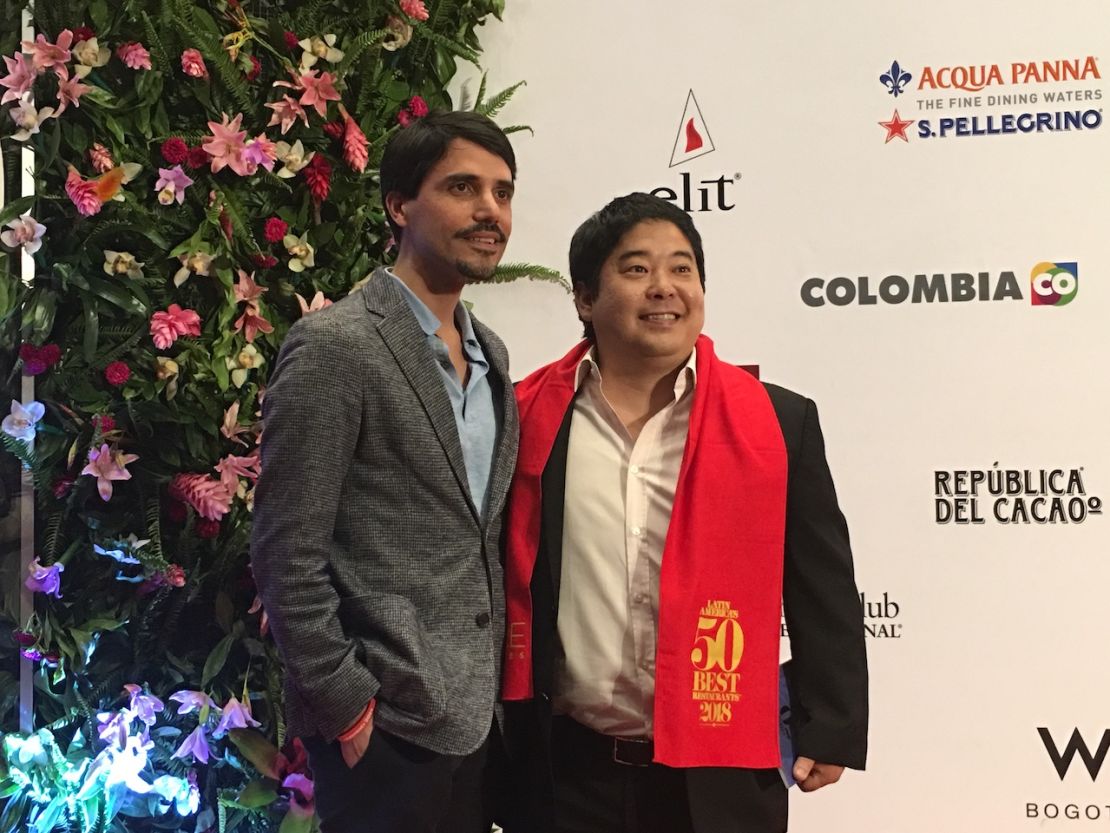 Los restaurantes Central y Maido, de los chefs peruanos Virgilio Martínez (a la izquierda) y Mitsuharu ‘Micha’ Tsumura, respectivamente, fueron destacados como los mejores de América Latina por Latinamerica’s 50 Best Restaurants entregados en Bogotá el 30 de agosto de 2018.