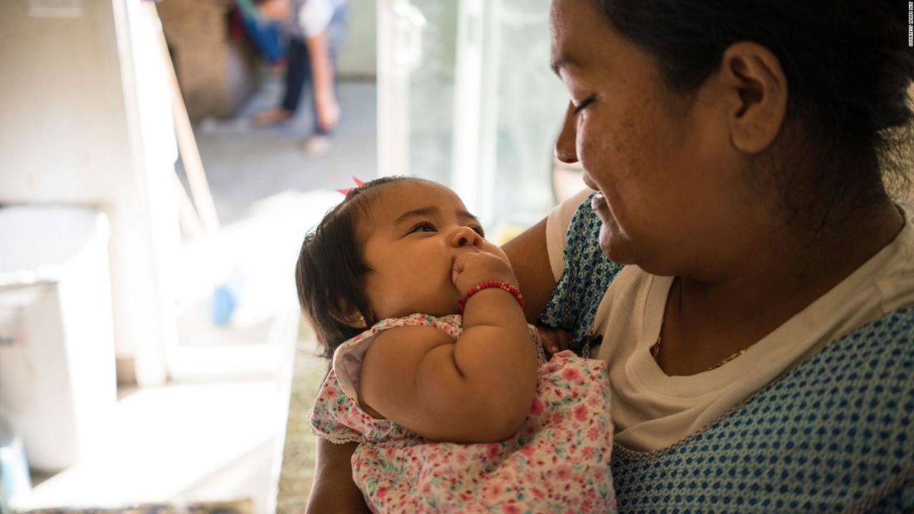 CNNE 583248 - ¿cuantos bebes nacen de padres que no son ciudadanos de ee-uu-?