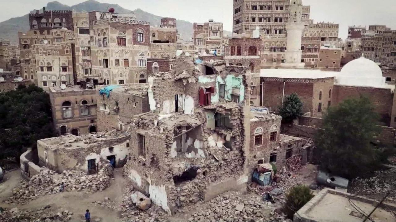 CNNE 586018 - guerra en yemen atrapa a miles de civiles en hodeida