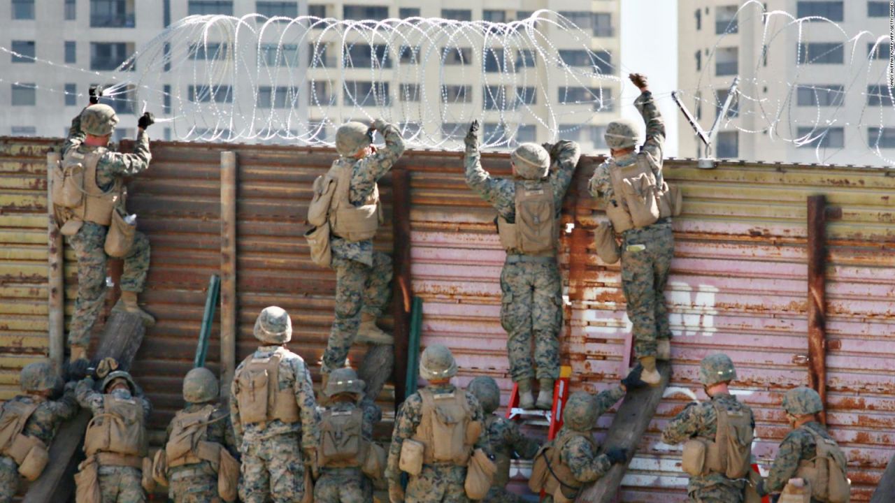 CNNE 586475 - migrantes de la caravana esperan "milagros" ante la dureza de trump