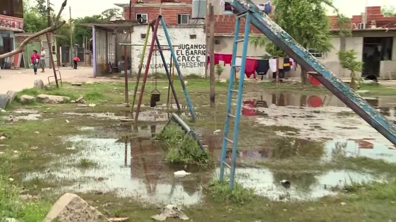 CNNE 587264 - 1-800 personas han sido evacuadas por inundaciones en buenos aires