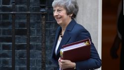 CNNE 587637 - theresa may logra acuerdo de negociacion para el brexit