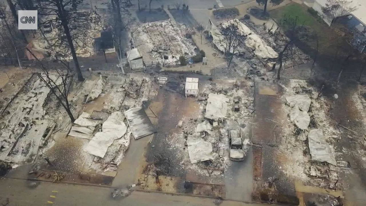 CNNE 589178 - dron capta la destruccion de los incendios en california