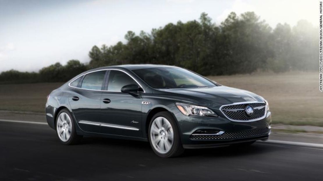 Buick LaCrosse Avenir.