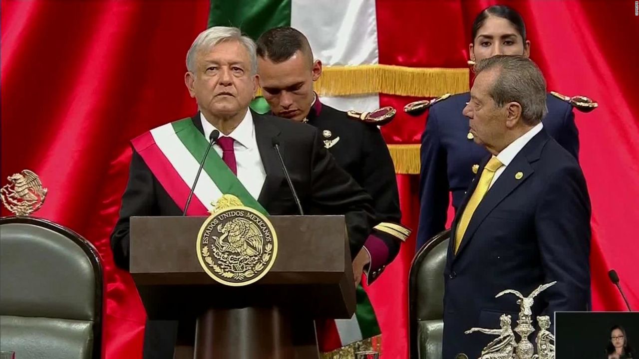 CNNE 593039 - asi juro andres manuel lopez obrador como presidente de mexico