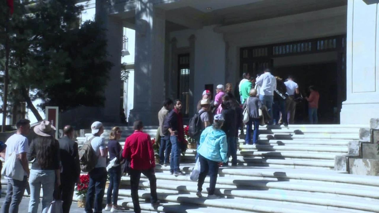 CNNE 593122 - los pinos, la casa de los presidentes mexicanos, abre al publico