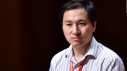 CNNE 594356 - ¿se puede decir que el cientifico chino, he jiankui, intento imitar una mutacion natural?