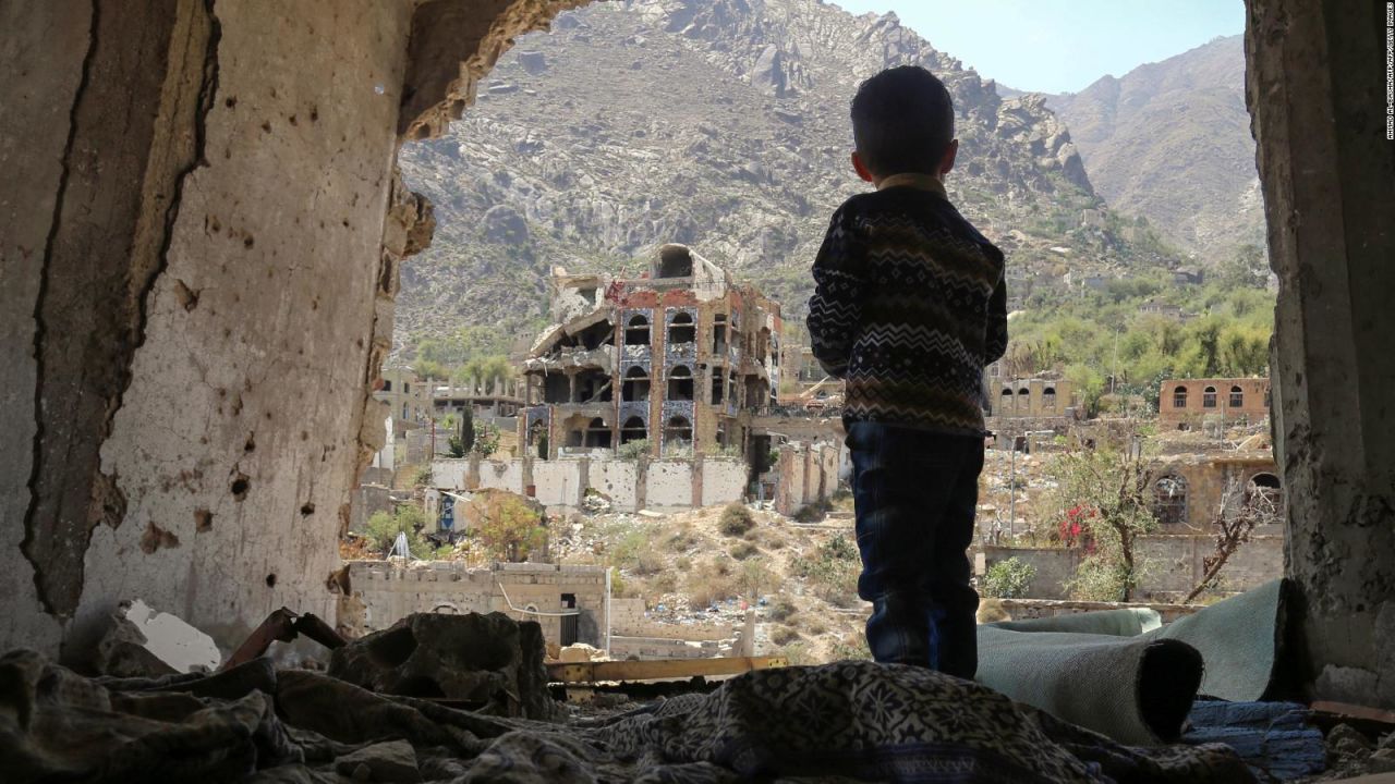 CNNE 594484 - el hambre en yemen golpea a los mas pequenos