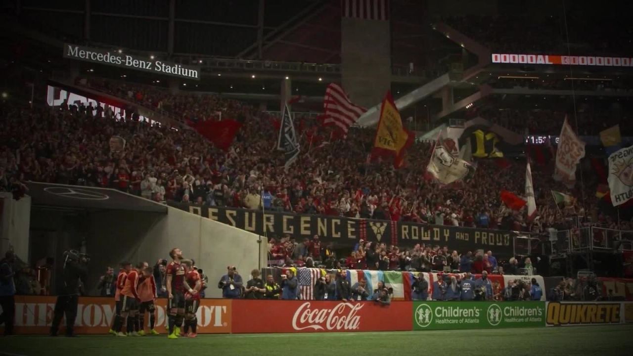 CNNE 594735 - en la final de la mls se habla espanol