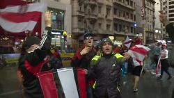 CNNE 595295 - hinchas de river, de fiesta en buenos aires