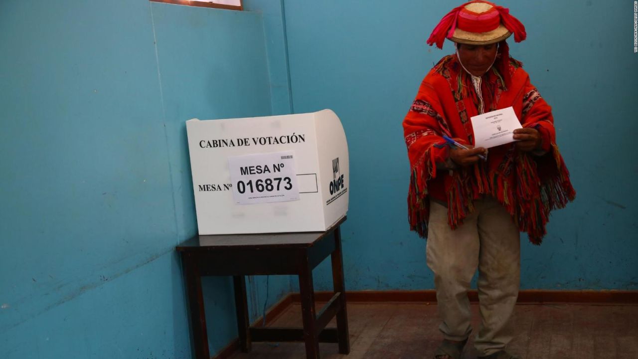 CNNE 595317 - vizcarra sobre referendum- ha ganado el pueblo de peru