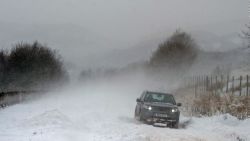 CNNE 595609 - consejos para sobrevivir el frio extremo en el coche