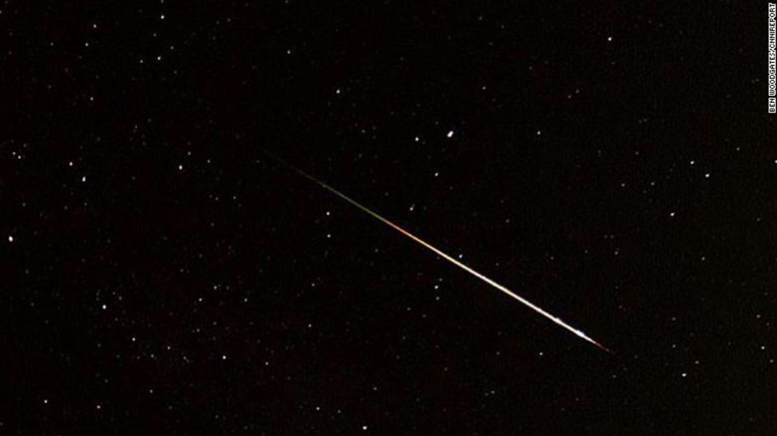 Ben Woodgates tomó esta foto de la lluvia de estrellas de las gemínidas sobre Nueva Zelandia en 2017.