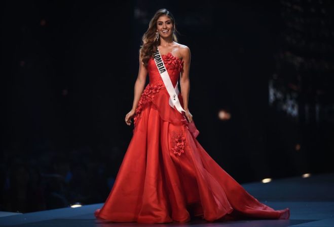 Miss Colombia Valeria Morales, en la etapa de vestido de noche.