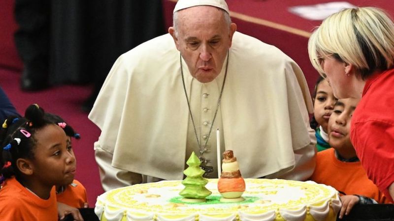 FOTOS | Así fue la fiesta de cumpleaños adelantada del papa Francisco | CNN