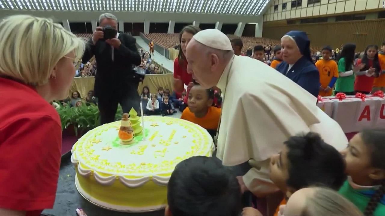 CNNE 597521 - asi celebra el papa francisco su cumpleanos