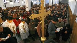 CNNE 597700 - arresto masivo de cristianos en china