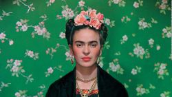 CNNE 598733 - el arte de frida kahlo y diego rivera llega a rusia