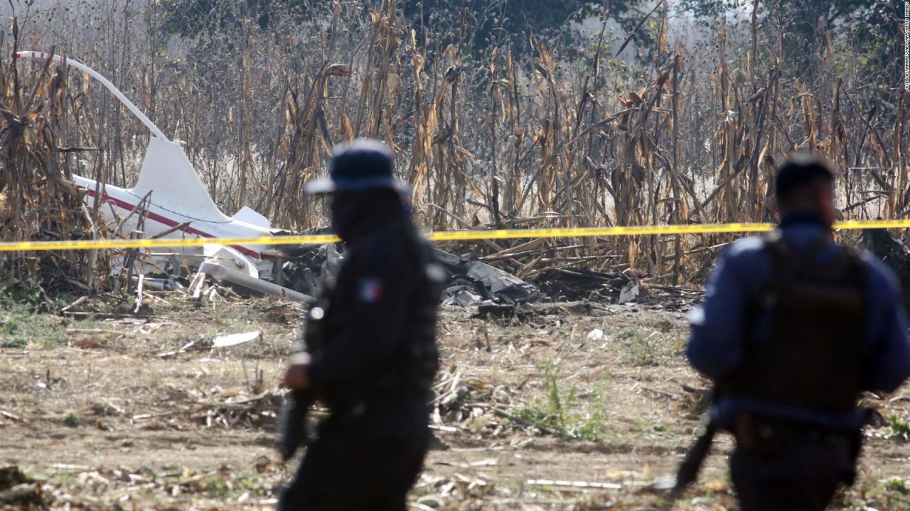 CNNE 599804 - amlo da instrucciones sobre investigacion de muerte de gobernadora de puebla