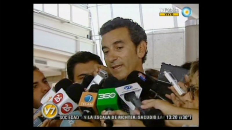 Argentina se ofende con david cameron por llamarla 