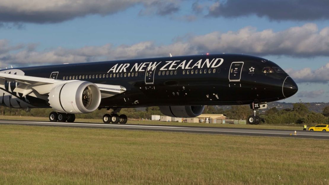 CNNE 601770 - new-zealand-airline-cnn