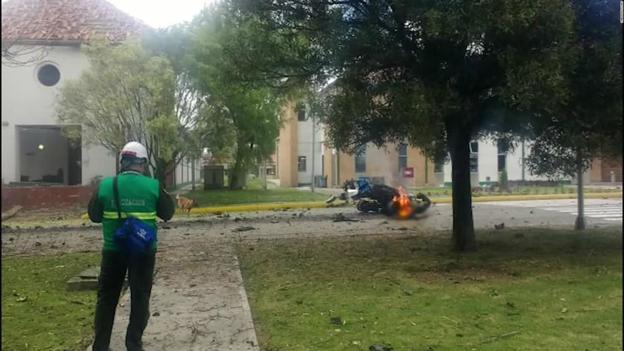 CNNE 606023 - explota coche bomba en bogota