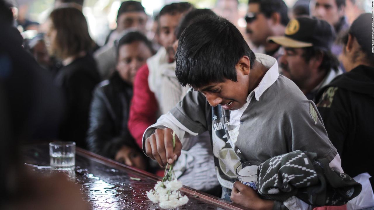 CNNE 607201 - las familias de tlahuelilpan estan de luto tras explosion