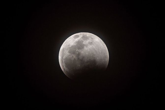 Este será el último eclipse lunar total visible en Estados Unidos hasta 2022.