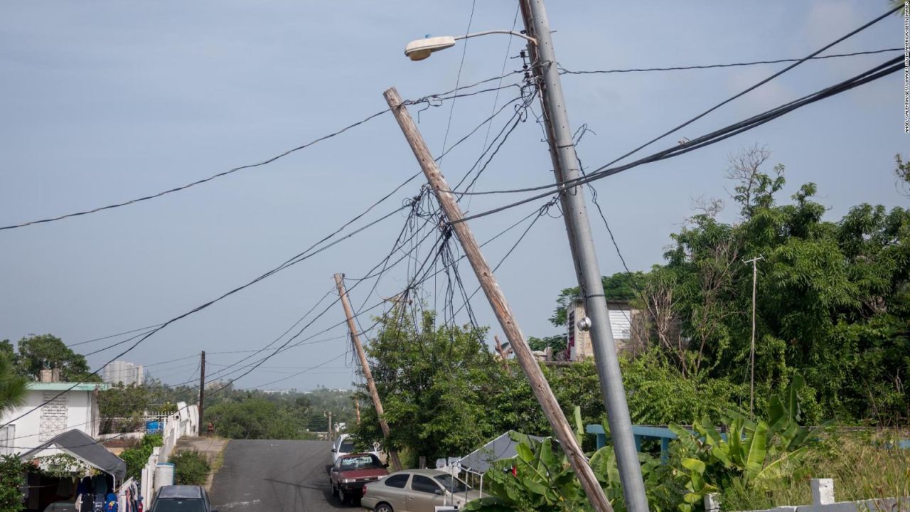 CNNE 607923 - puerto rico recibio menos ayuda federal que otros estados tras huracanes