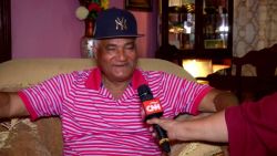 CNNE 608133 - emocionado mariano rivera, padre, tras anuncio del salon de la fama