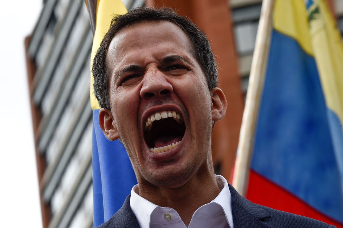 CNNE 608614 - venezuela-crisis-opposition-demo-guaido