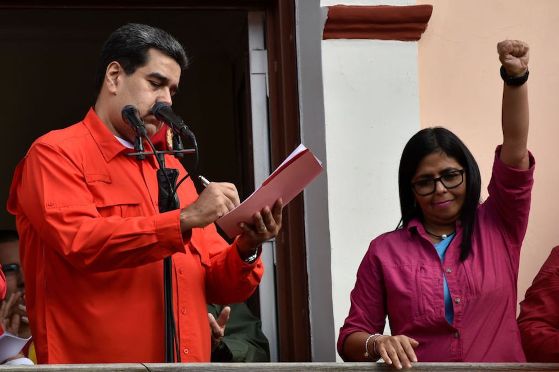 Nicolás Maduro y Delcy Rodríguez, en el Palacio de Miraflores.