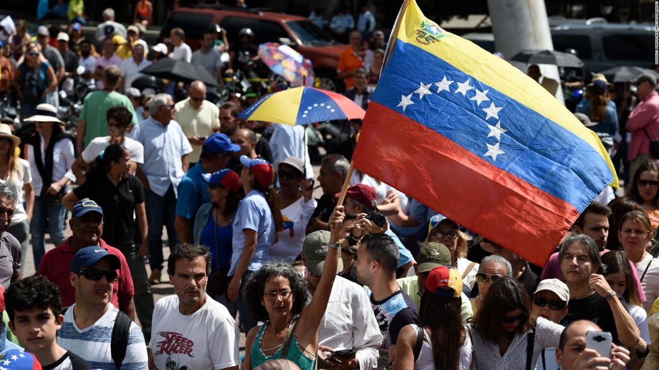 CNNE 609833 - ¿como llego venezuela a esta crisis politica?