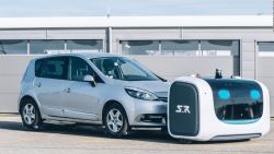 CNNE 610400 - ¿con prisa en el aeropuerto? este robot estaciona tu auto por ti