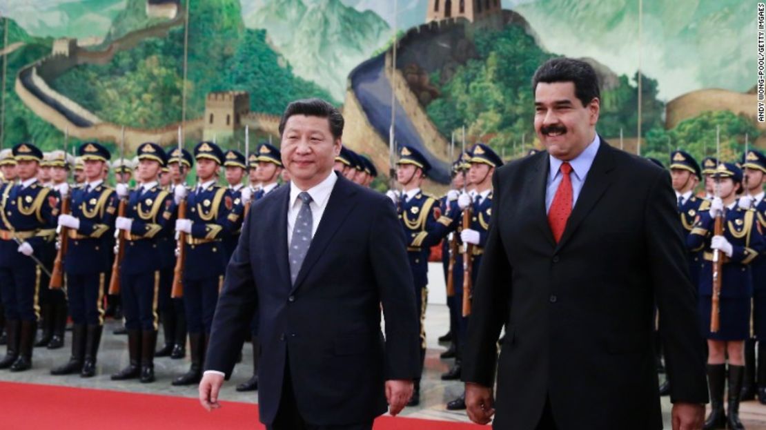 Xi Jinping, presidente de China, junto a Maduro.