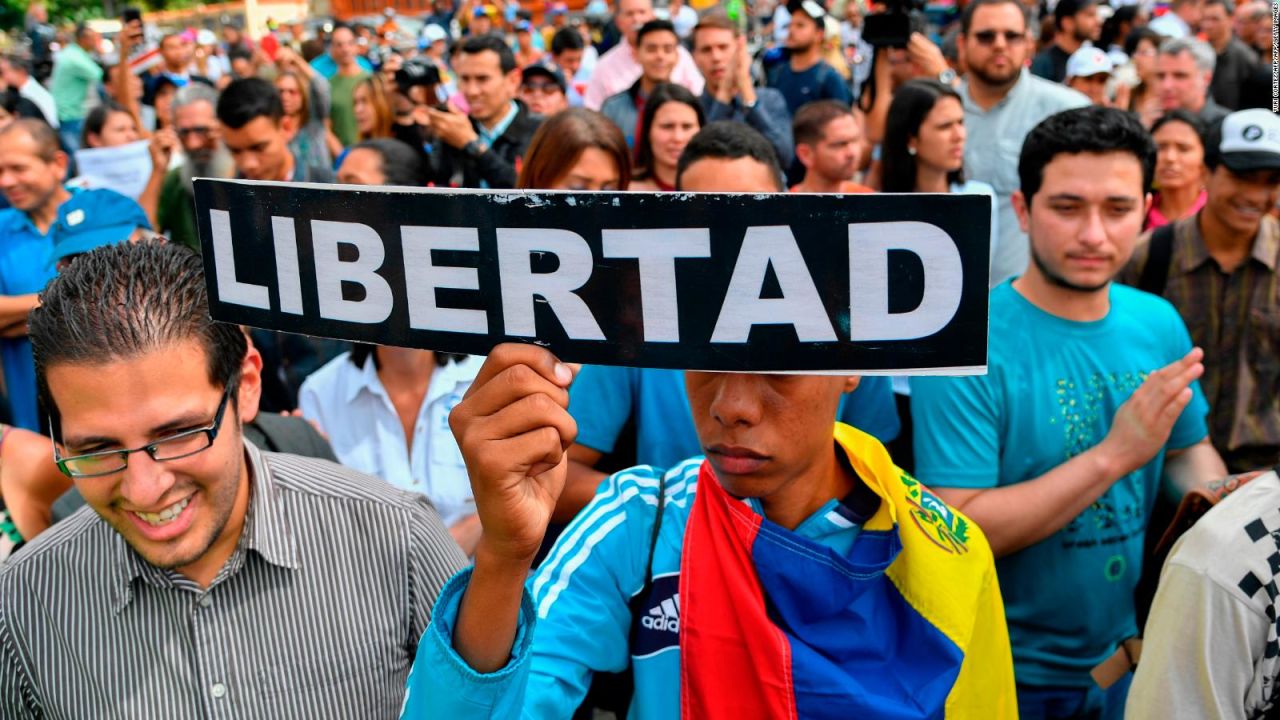 CNNE 611124 - detenciones de periodistas en caracas