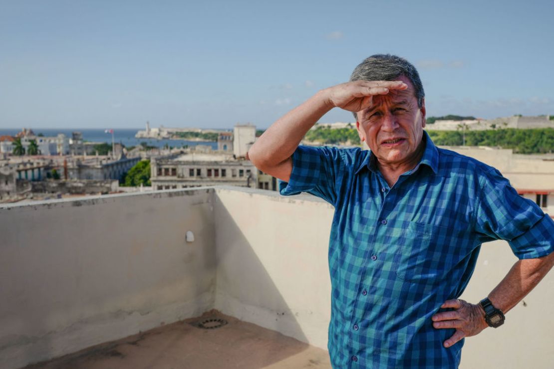 Alias 'Pablo Beltrán', el jefe de la delegación del ELN en los diálogos de paz con el gobierno de Colombia en La Habana, Cuba. (Créditos: ADALBERTO ROQUE/AFP/Getty Images).